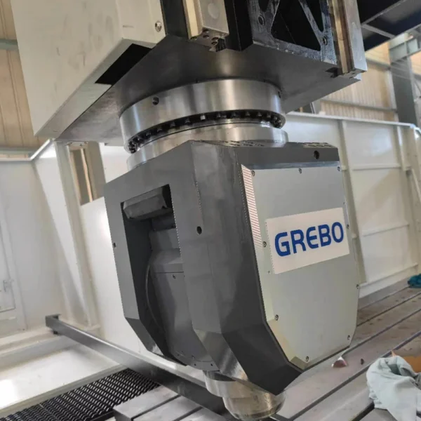GMC3520 gantry machining center processing automotive component