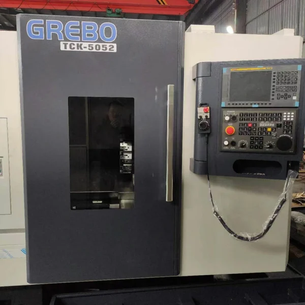 tck5052-slant-bed-cnc-lathe-turret TCK5052 slant bed CNC lathe full view