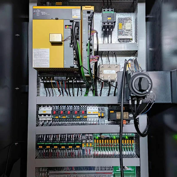heavy-duty-machining-center-electrical-cabinet Electrical cabinet of heavy duty machining center with CNC control components and protection system