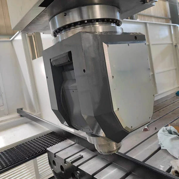 large-gantry-machining-center-bt50-spindle BT50 spindle unit of large gantry machining center for heavy machining