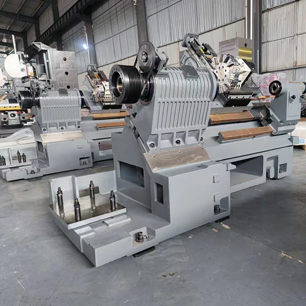 Slant bed CNC lathe machine structure with high rigidity design